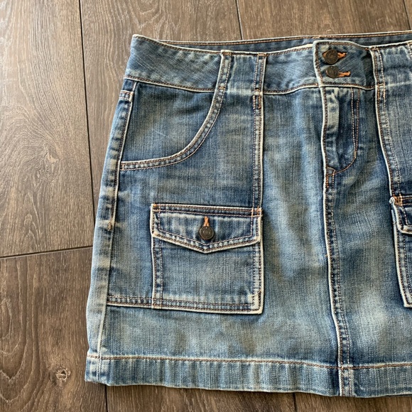 Old Navy Jean skirt - Picture 3 of 8